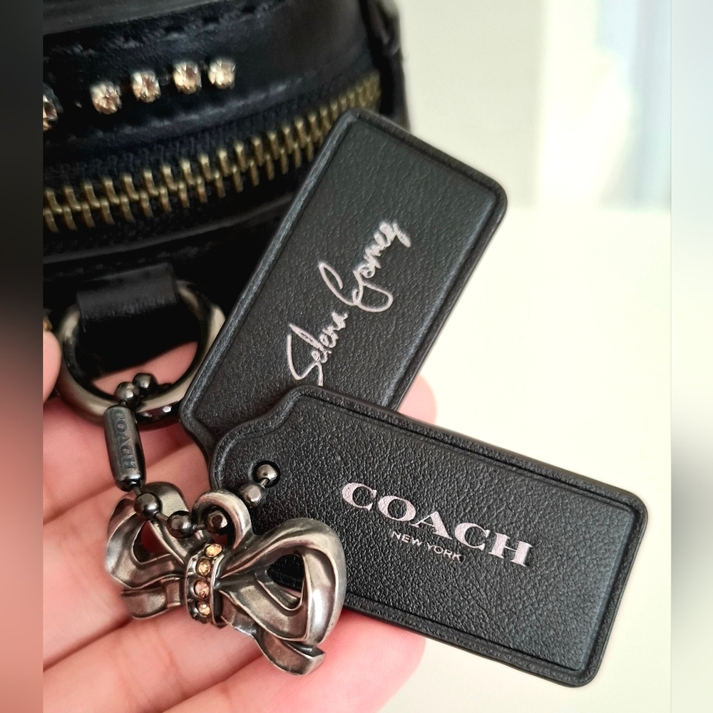 ❤️Coach x Selena Gomez collection Trail Bag With Crystal Embellishment 39292 - Picture 4 of 14